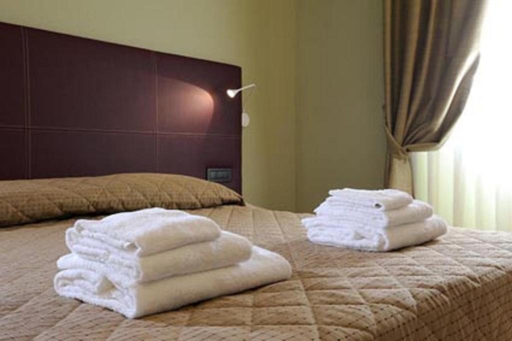 Hotel Magione Papale Relais LʼAquila Pokoj fotografie