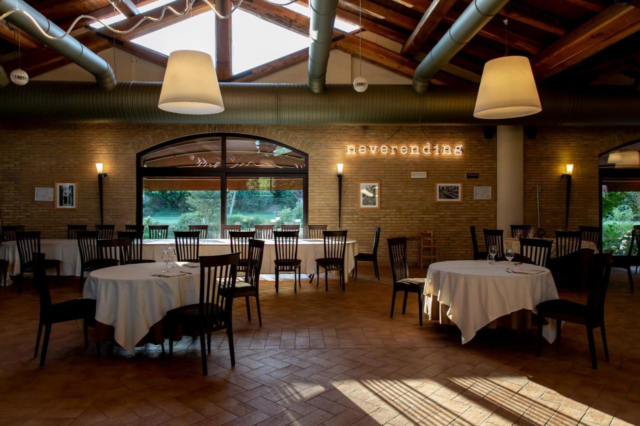 Hotel Magione Papale Relais LʼAquila Exteriér fotografie