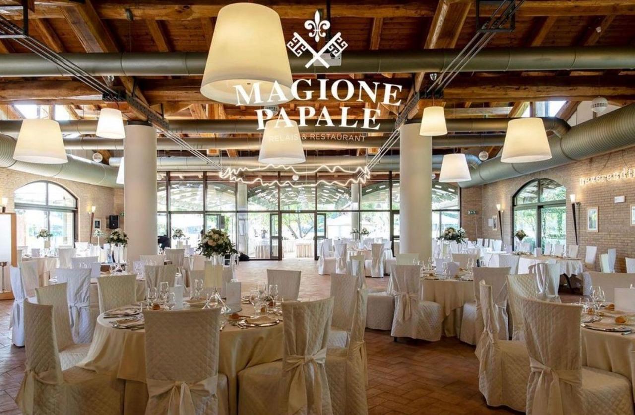 Hotel Magione Papale Relais LʼAquila Exteriér fotografie